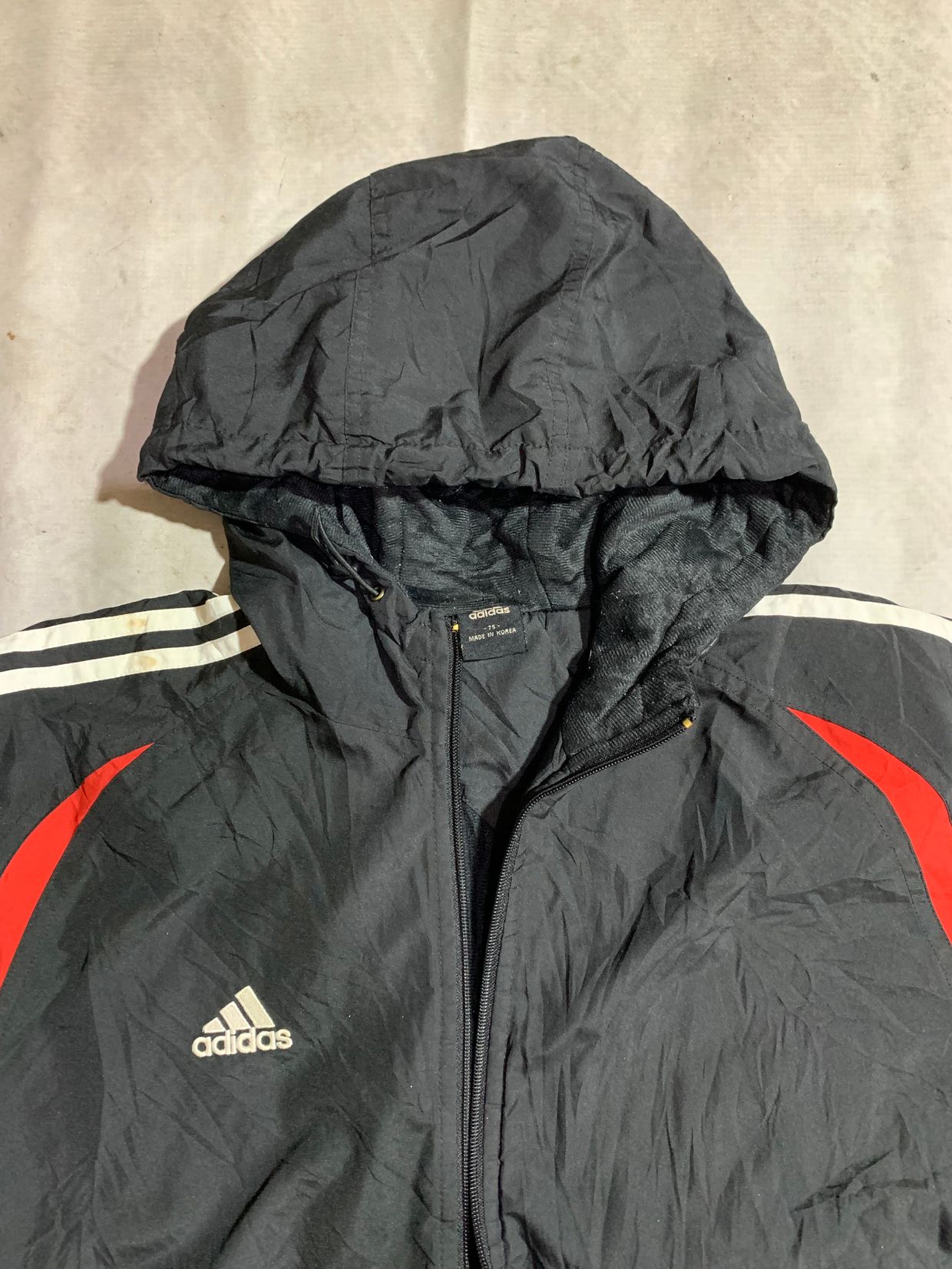 Adidas Gorpcore Track jacket Pria red black, foto 3