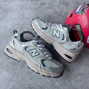 New Balance Sportswear Casual Sneakers Wanita white gray
