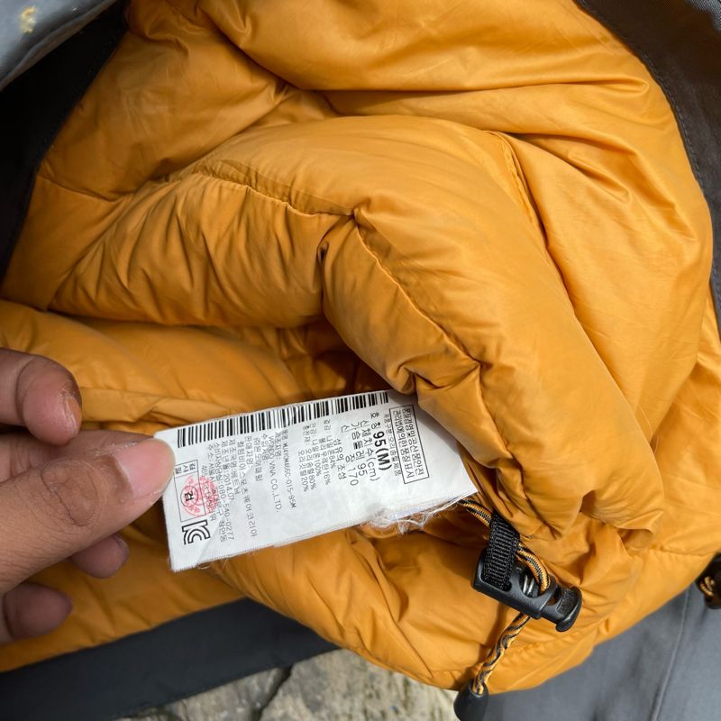 Mountain Hardwear Gorpcore Minimalist Puffer jacket Pria black gray, foto 7