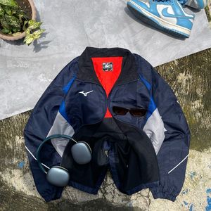 Mizuno Grunge Sportswear Windbreaker Pria multicolor
