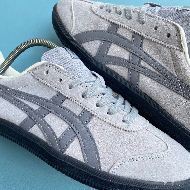 Onitsuka Tiger Casual Sneakers Pria gray, foto 2