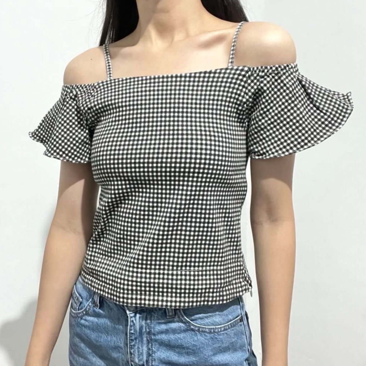 Minimalist Blouse Wanita white black, foto 2