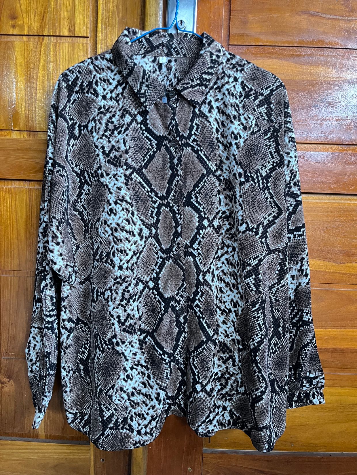Casual Blouse Wanita brown black