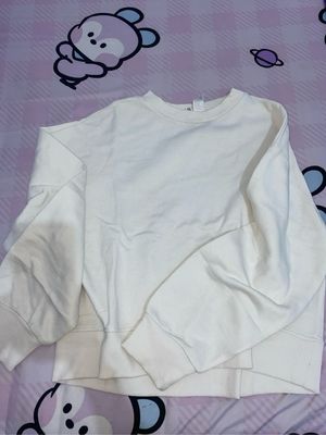 H&M Minimalist Sweater Wanita white