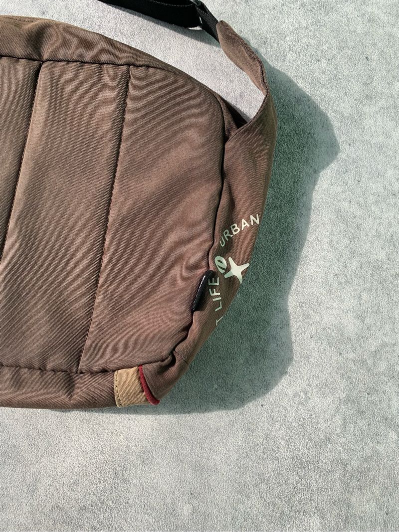 Y2K Skater Bag Pria tan brown, foto 4