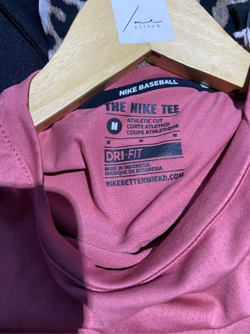 Nike Sportswear Jersey Pria multicolor pink, foto 3