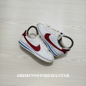 Nike Casual Sneakers Wanita white red