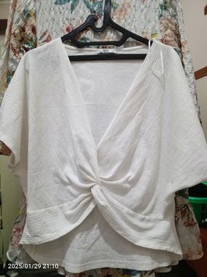 ZARA Casual Crop top Wanita white