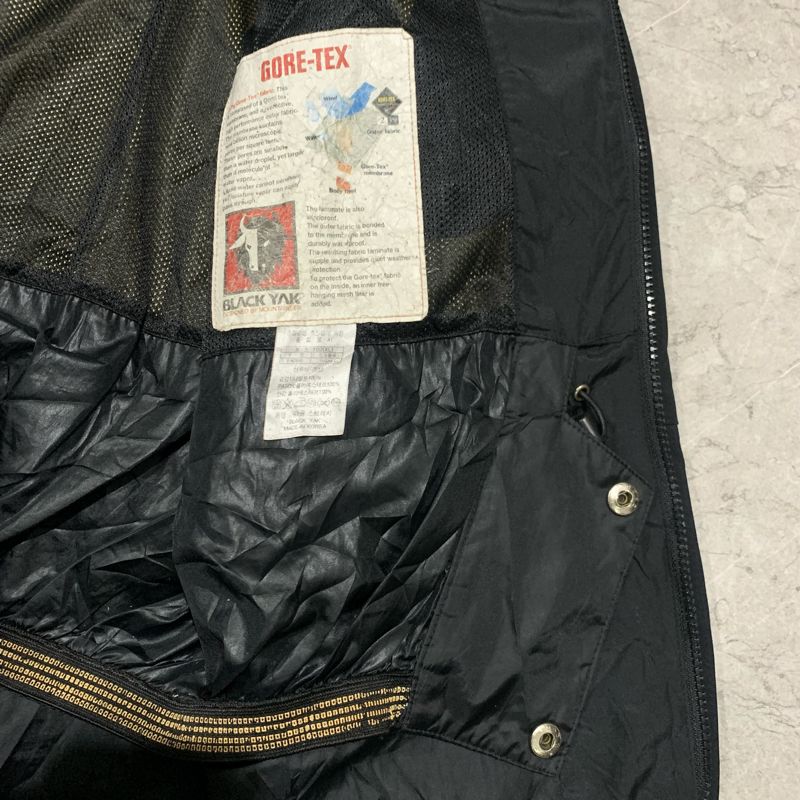 Blackyak Gorpcore Parka Pria black, foto 7