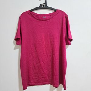 Uniqlo Sportswear Jersey Wanita pink
