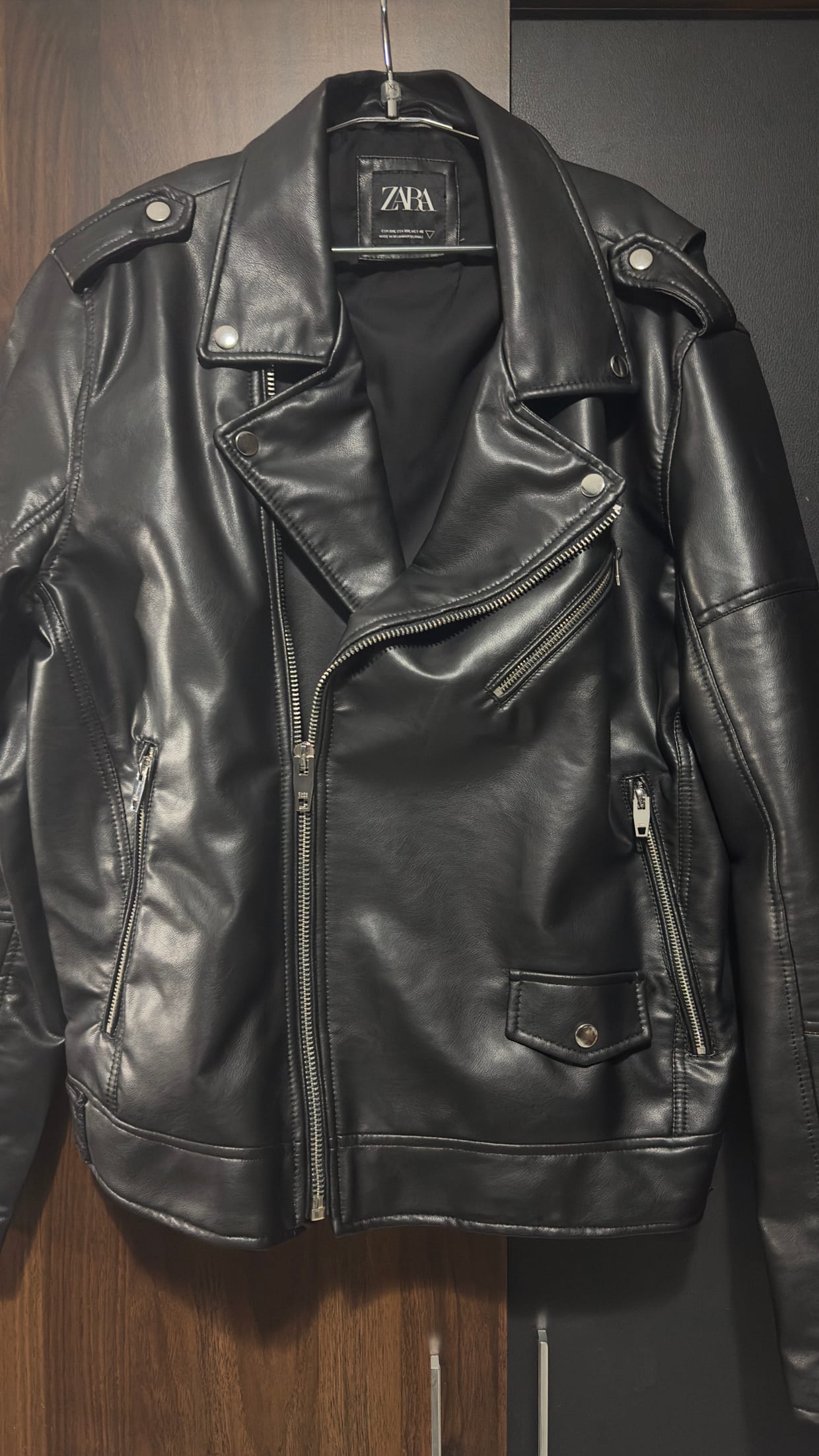 ZARA Men s recognized Black Leather