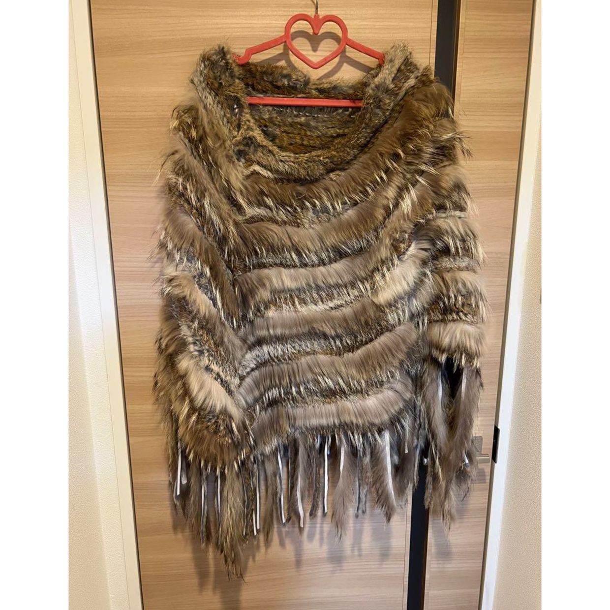 GOA Fur Poncho One size, foto 3