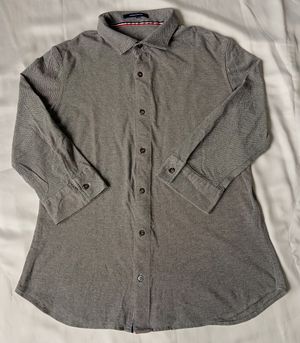 Minimalist Shirt Wanita gray