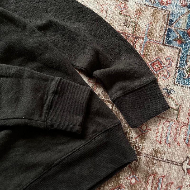 Calvin Klein Minimalist Sweatshirt Pria black, foto 4