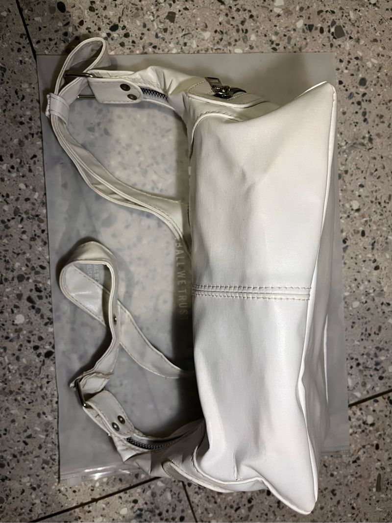 Minimalist Wanita white, foto 3