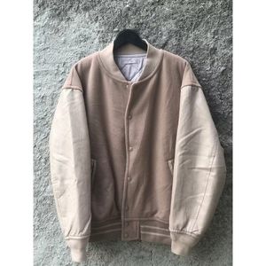 Uniqlo Vintage Casual Bomber jacket Pria tan cream