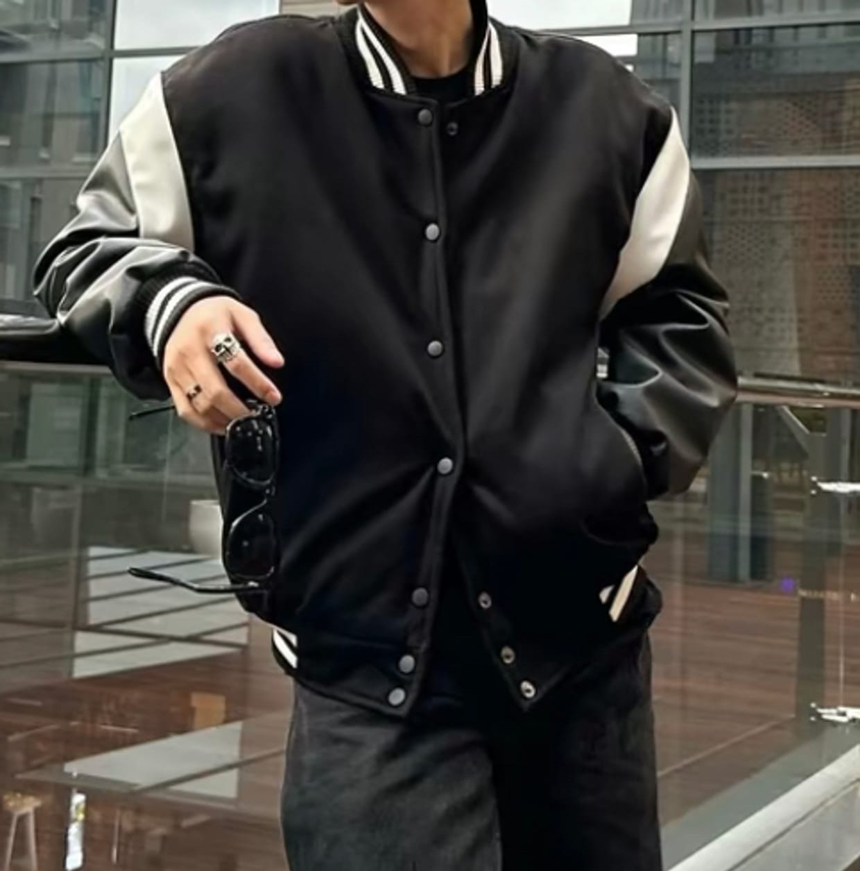 Minimalist Casual Bomber jacket Pria white black, foto 2