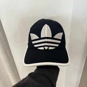 Adidas Vintage Casual Hat Pria white black