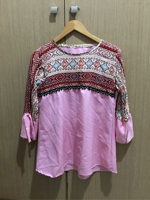 Cottagecore Batik Blouse Wanita pink