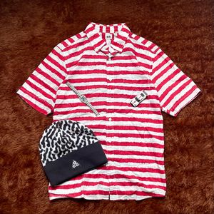 Uniqlo Grunge Indie Casual shirt Pria white red