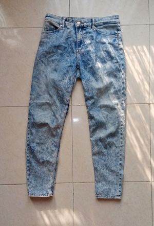 H&M Streetwear Casual Boyfriend jeans Wanita blue