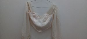 Casual Crop top Wanita cream