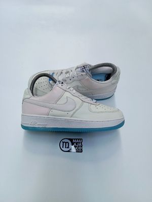 Nike Streetwear Casual Sneakers Wanita white