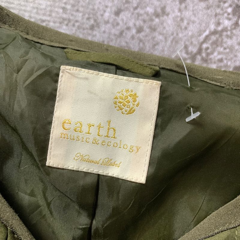 Avant Garde Minimalist Puffer jacket Pria green, foto 5