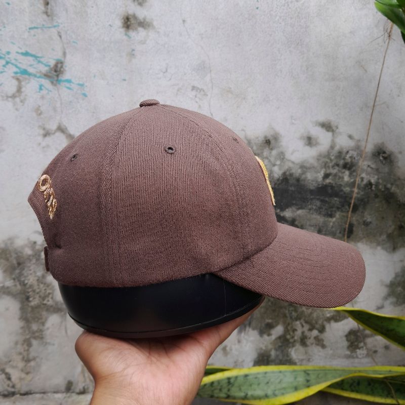 Nike Minimalist Hat Pria brown, foto 3