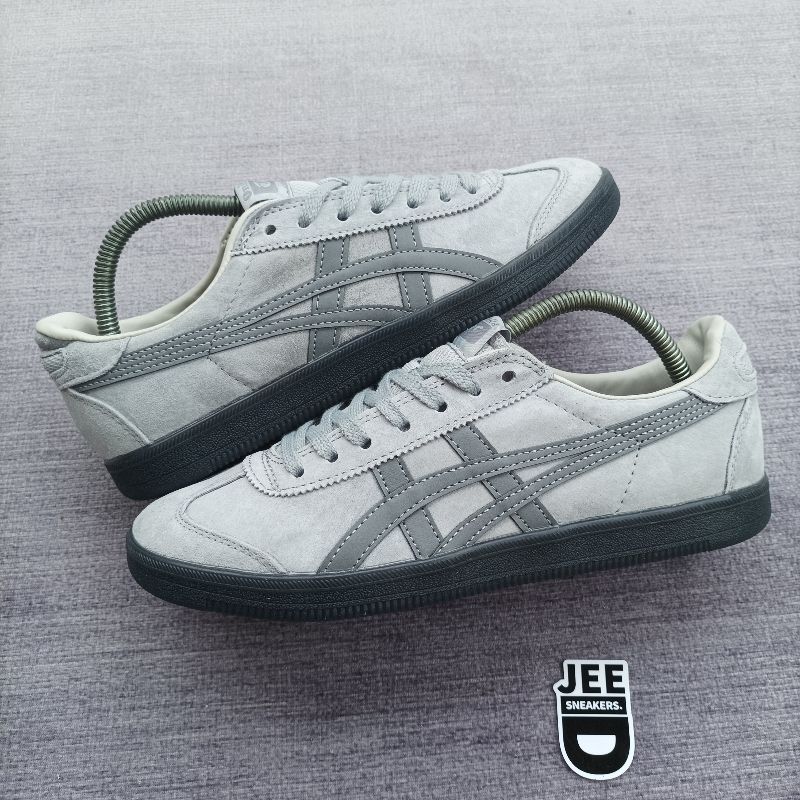 Onitsuka Tiger Casual Sneakers Pria gray, foto 2