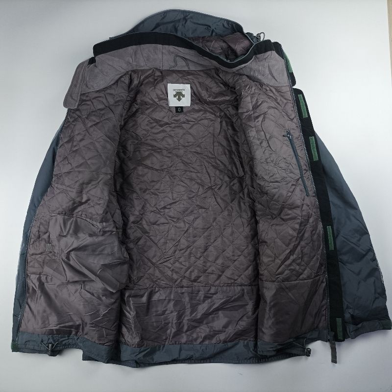 Descente Casual Puffer jacket Pria gray, foto 2