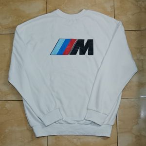 Streetwear Skater Sweater Pria white