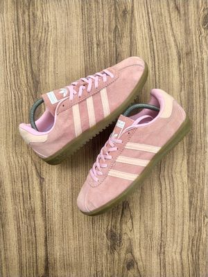 Adidas Casual Sneakers Wanita pink