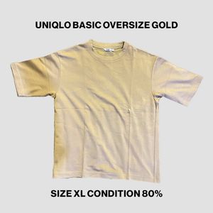 Uniqlo Casual T-shirt Pria gold