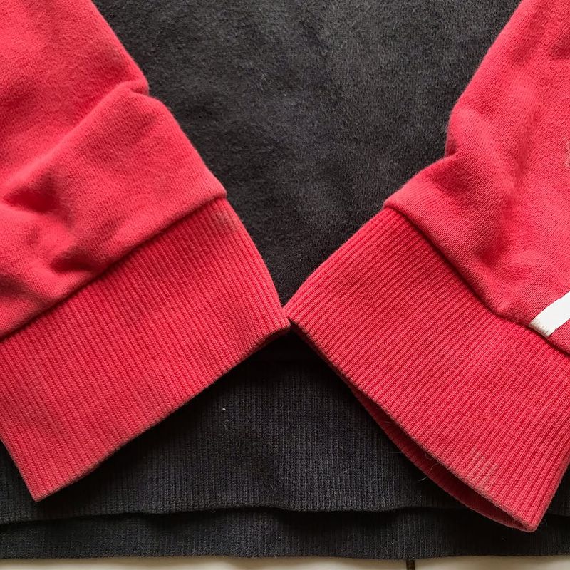 Umbro Casual Sweater Pria red black, foto 5