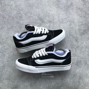 VANS Casual Sneakers Pria white black