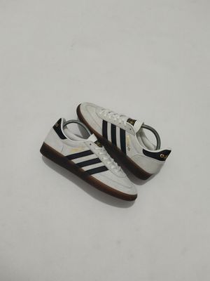 Adidas Casual Sneakers Pria cream