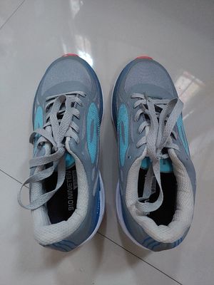 Sportswear Sneakers Pria gray blue