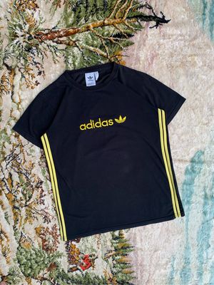 Adidas Streetwear Casual T-shirt Pria black yellow