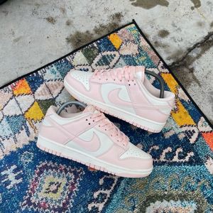Nike Air Jordan Casual Reworked Sneakers Wanita white pink