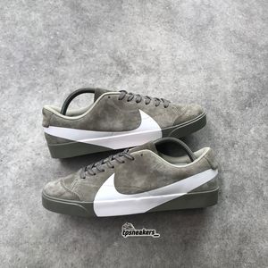 Nike Casual Sneakers Pria white gray