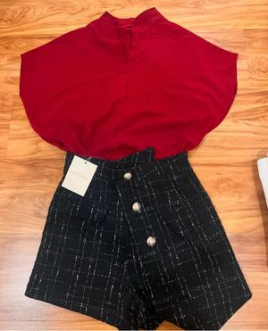 Minimalist Casual Wanita red black