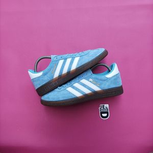 Adidas Streetwear Casual Sneakers Pria white blue