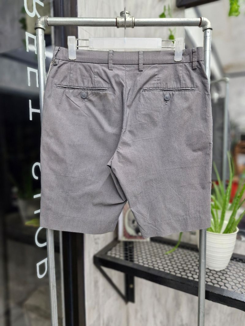 Uniqlo Casual Short Pria gray, foto 2