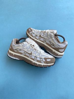 Nike Casual Sneakers Pria white brown