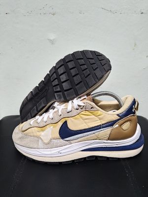 Nike Streetwear Sportswear Sneakers Pria tan blue