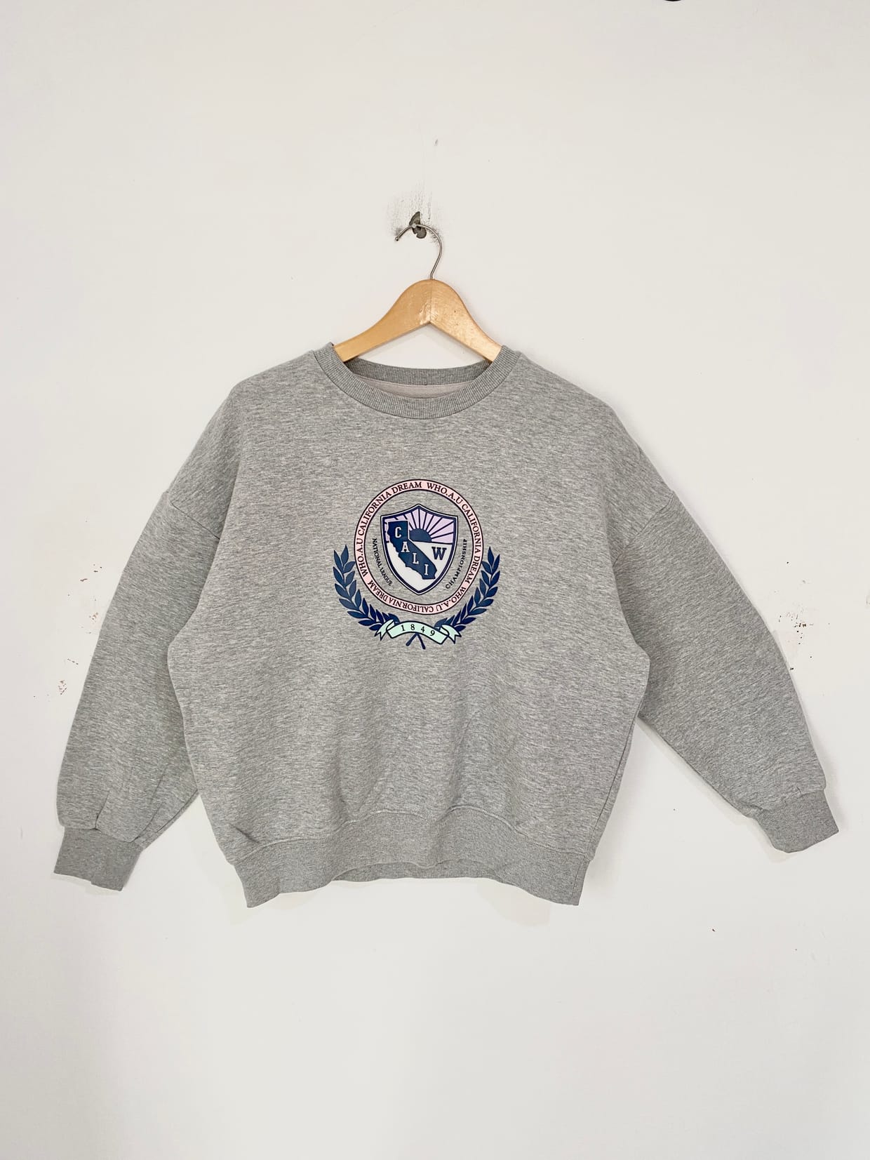 WHO.A.U Vintage Streetwear Sweatshirt Wanita gray