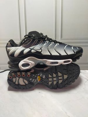 Nike Gorpcore Pria multicolor