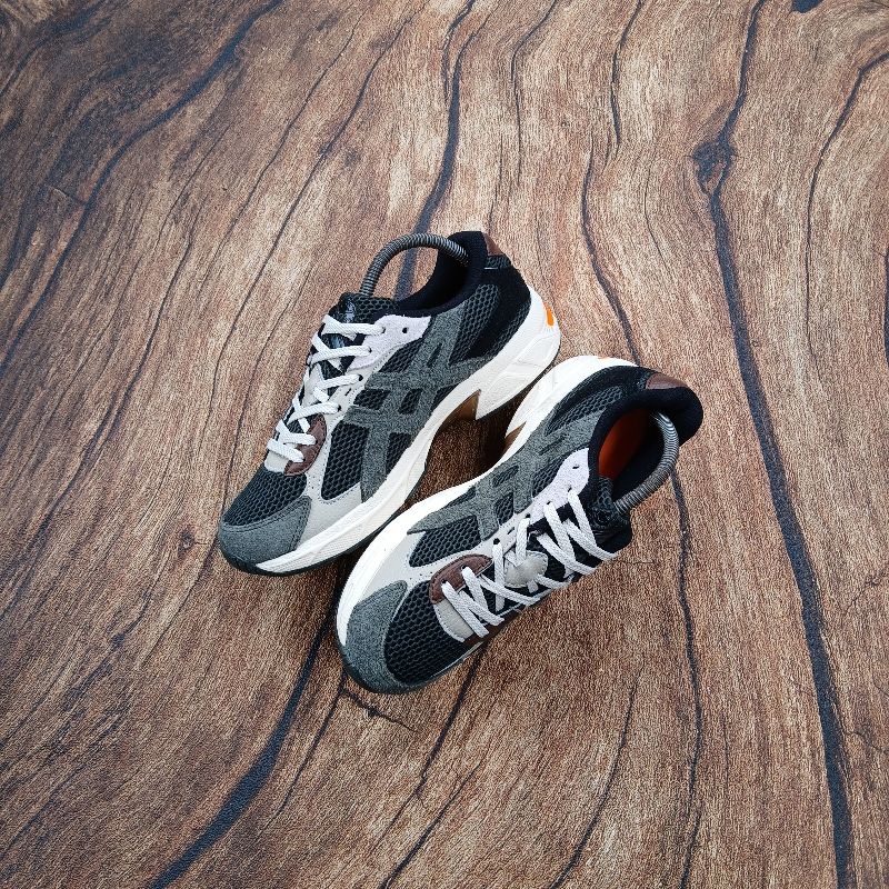 Asics Casual Sneakers Pria gray, foto 3