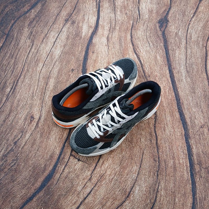 Asics Casual Sneakers Pria gray, foto 2
